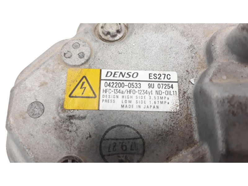 Recambio de compresor aire acondicionado para toyota rav 4 referencia OEM IAM 8837033030  