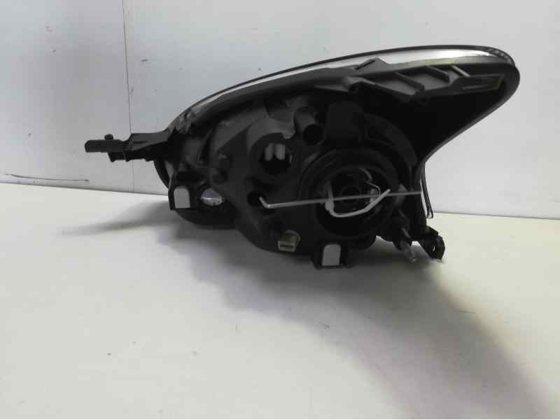 Recambio de faro derecho para toyota aygo (kgb/wnb) referencia OEM IAM 811300H011 108906401 TY2014803