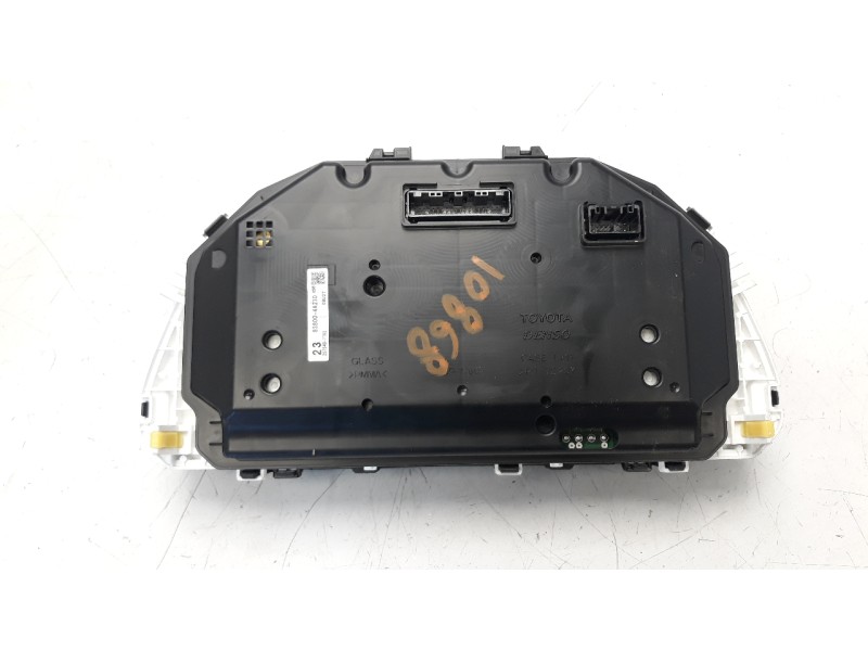 Recambio de cuadro instrumentos para toyota rav 4 referencia OEM IAM 838004A230  