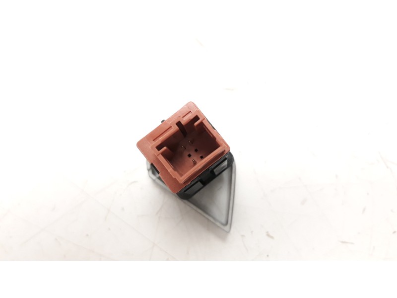 Recambio de warning para citroen c-elysée 1.5 blue-hdi fap referencia OEM IAM 9617909780  
