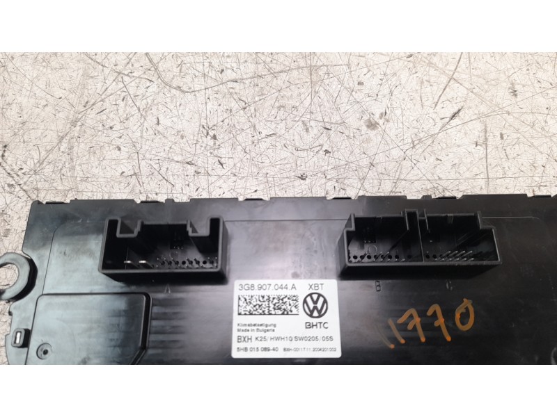 Recambio de mando climatizador para volkswagen passat variant (cb5) r-line referencia OEM IAM 5G0907044A  