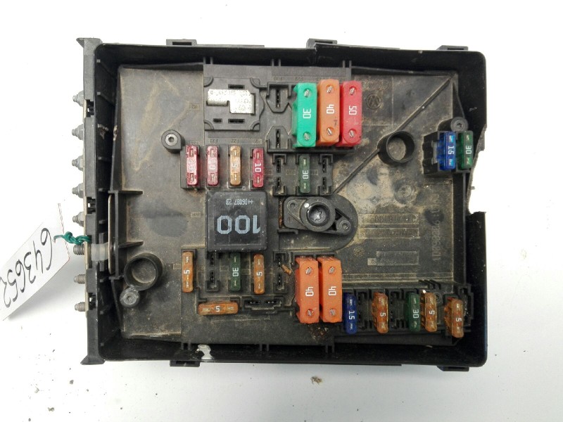 Recambio de caja reles / fusibles para volkswagen caddy ka/kb (2k) furg. referencia OEM IAM 1T1937503A  
