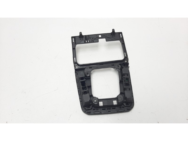 Recambio de moldura para volkswagen passat variant (3g5) 2.0 tdi referencia OEM IAM 3G1864263JP9  