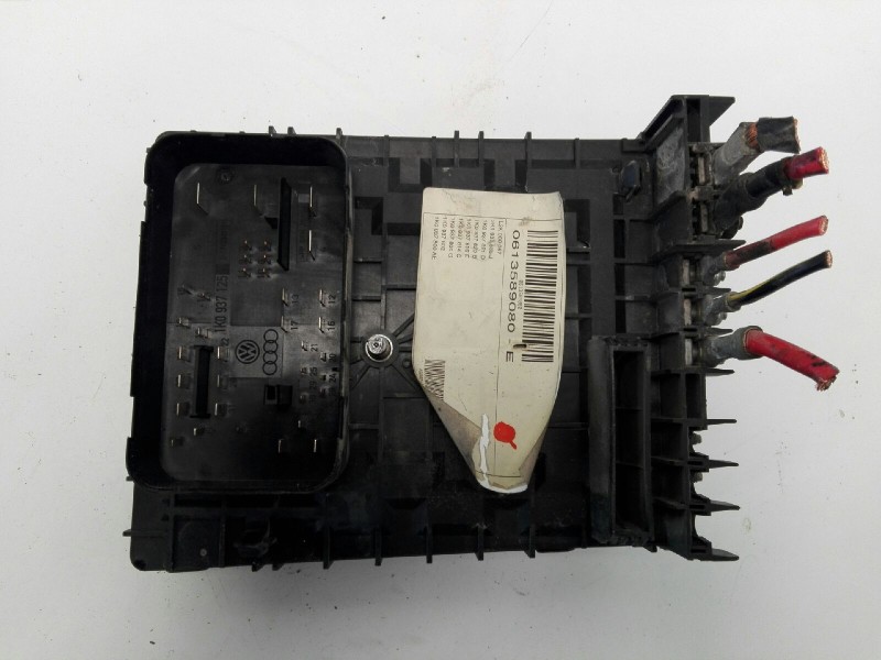 Recambio de caja reles / fusibles para volkswagen caddy ka/kb (2k) furg. referencia OEM IAM 1T1937503A  