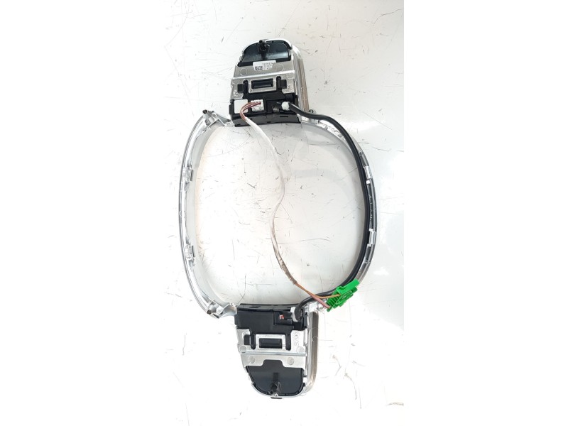 Recambio de mando volante para volvo xc60 referencia OEM IAM 32266342  