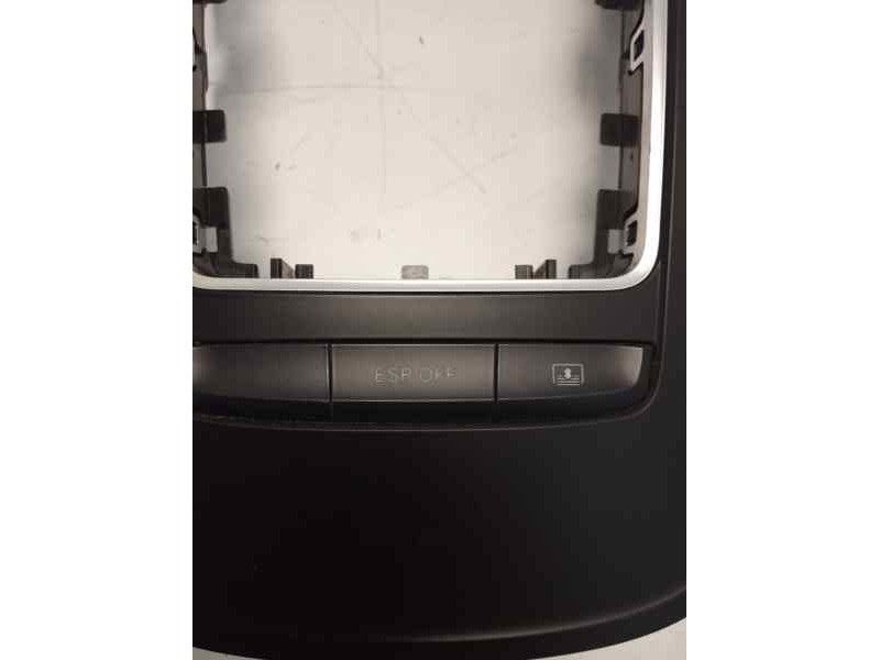 Recambio de moldura para audi a4 ber. (b8) básico referencia OEM IAM 8K0959673B 8K0959673B 