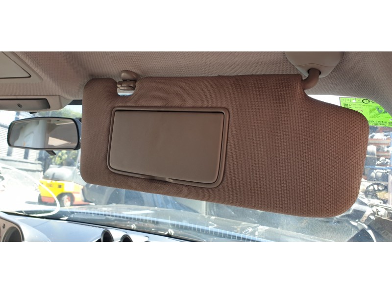 Recambio de parasol derecho para nissan 350 z (z33) 3.5 v6 cat referencia OEM IAM 96400CF54E  