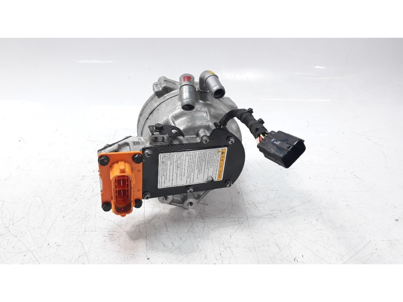 Recambio de alternador para kia niro referencia OEM IAM 3739003920  