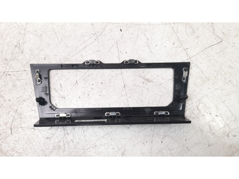 Recambio de moldura para volkswagen passat variant (cb5) r-line referencia OEM IAM 3G8863041  