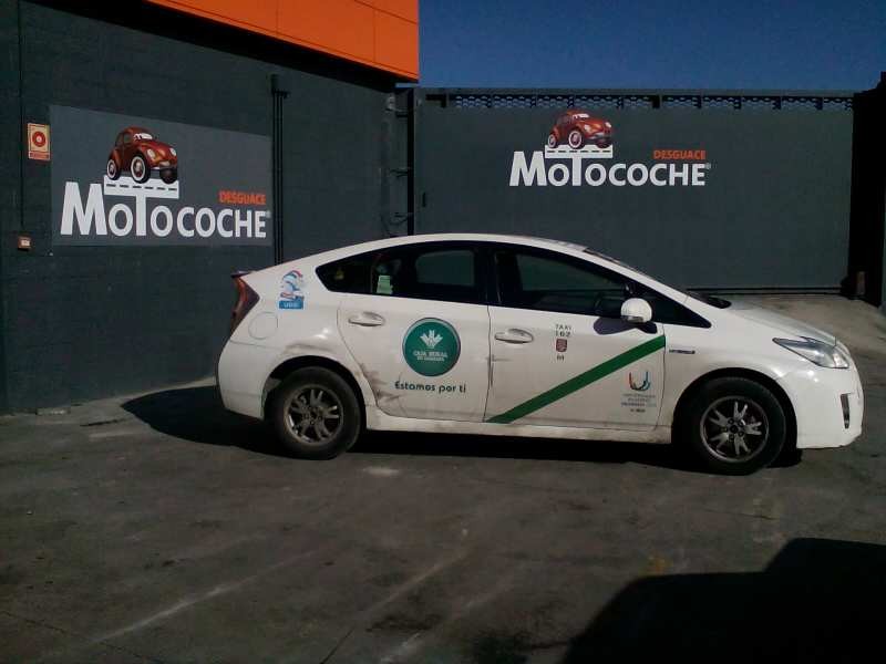 toyota prius+ del año 2010