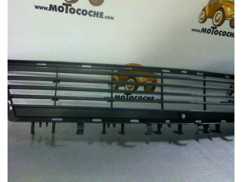 Recambio de rejilla paragolpes central para opel vectra c berlina referencia OEM IAM 1400262 107162606 OP0562120