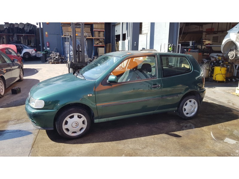 volkswagen polo berlina (6n1) del año 1999