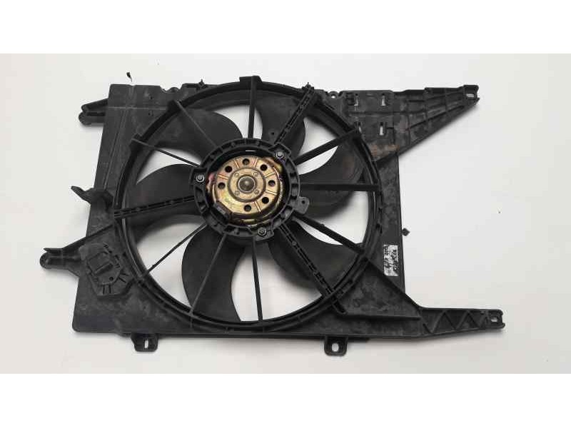 Recambio de electroventilador para renault megane i fase 2 berlina (ba0) 1.4 16v referencia OEM IAM 8200065257B 47367 