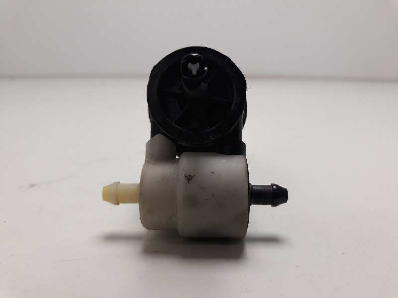 Recambio de bomba limpia para opel corsa e selective referencia OEM IAM 13250357 3240117 