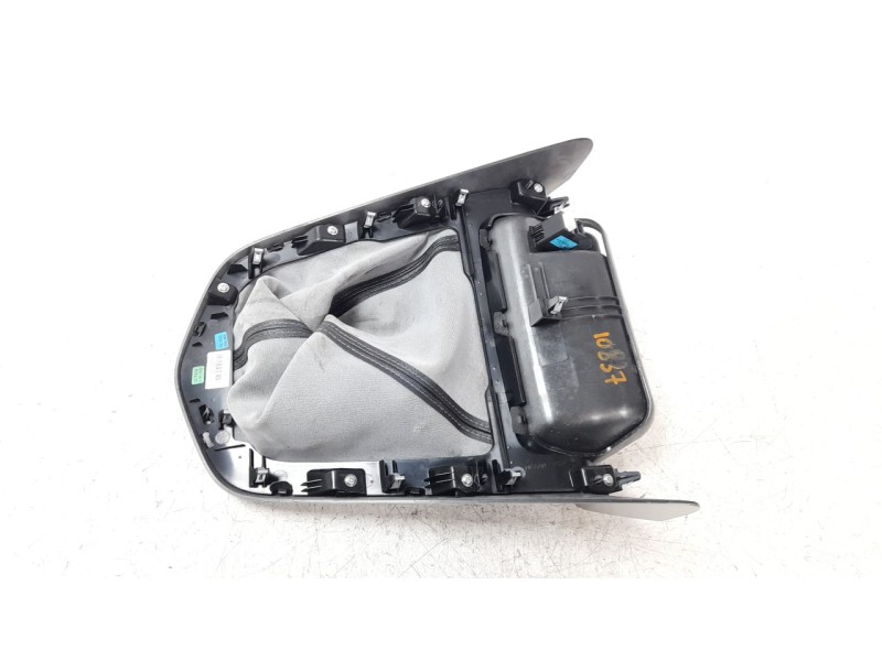 Recambio de moldura para nissan np300 pick-up (d23) 2.3 dci diesel cat referencia OEM IAM 969354KJ1A  