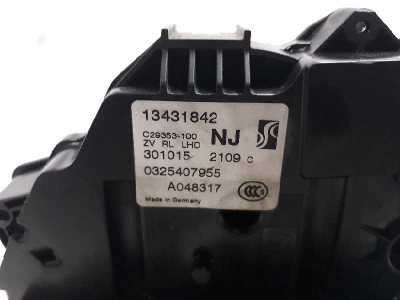 Recambio de cerradura puerta trasera izquierda para opel corsa e selective referencia OEM IAM 13431842  