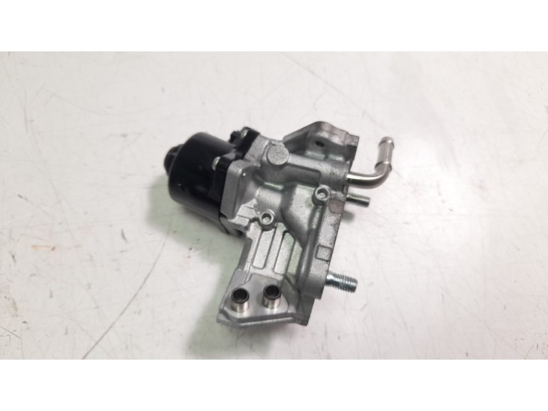 Recambio de valvula egr para lexus ux (za10) 250h referencia OEM IAM 2562024050  