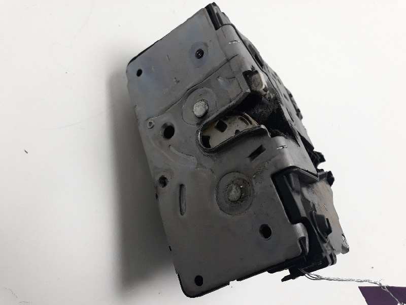 Recambio de cerradura puerta trasera izquierda para opel corsa e selective referencia OEM IAM 13431842  