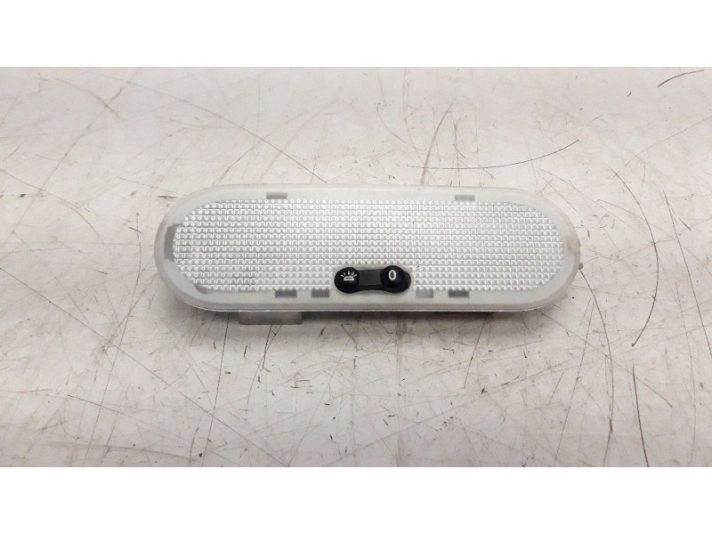 Recambio de luz interior para nissan juke (f15) 1.2 16v cat referencia OEM IAM 8200074362  
