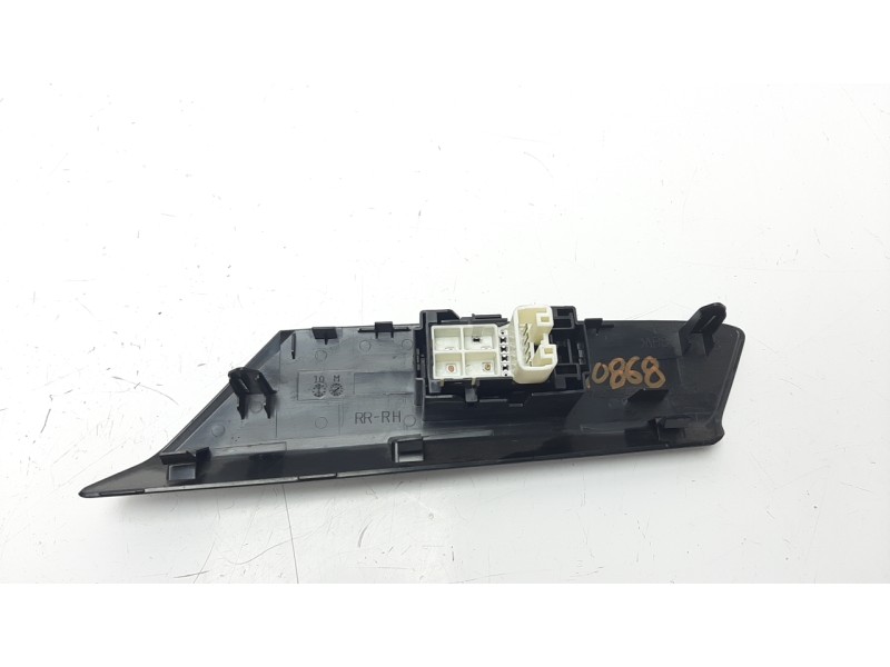 Recambio de mando elevalunas delantero derecho para toyota rav 4 referencia OEM IAM 848100D030  