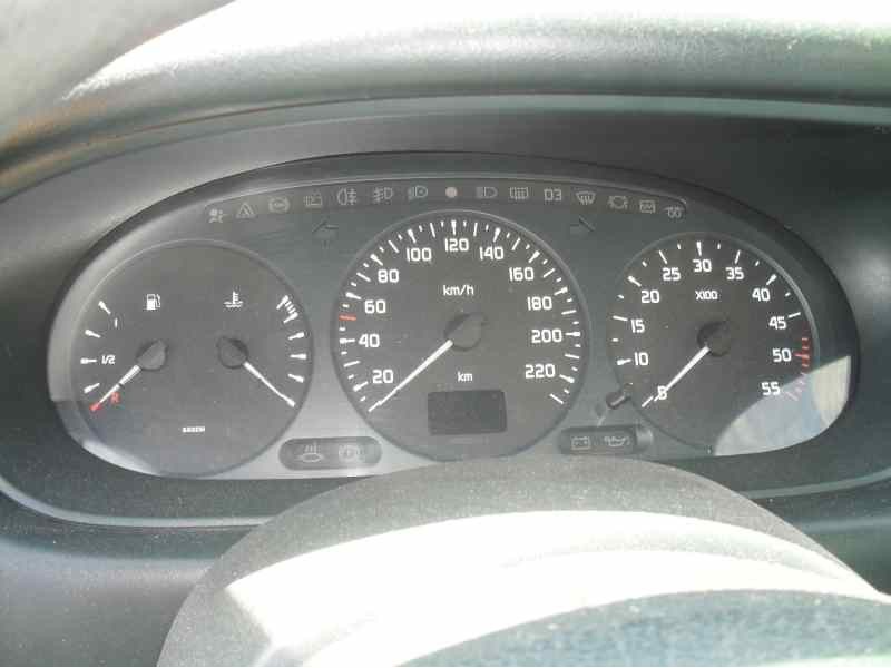 renault megane i berlina hatchback (ba0) del año 1997