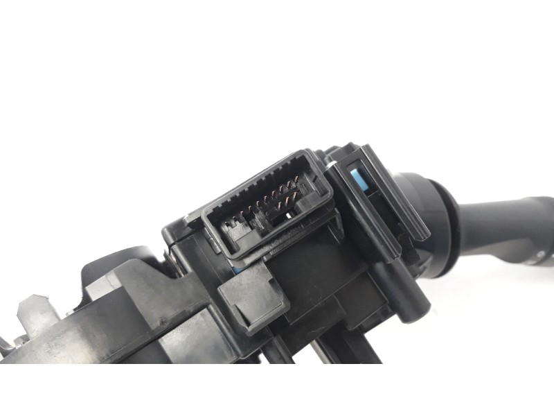 Recambio de mando intermitentes para toyota rav 4 referencia OEM IAM 8414012770  