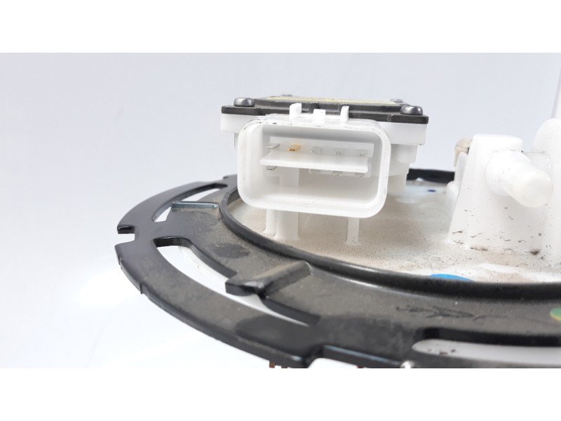 Recambio de bomba combustible para kia niro referencia OEM IAM 31120AT500  