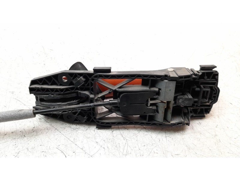 Recambio de maneta exterior trasera derecha para volkswagen polo edition referencia OEM IAM 2G0837206G  