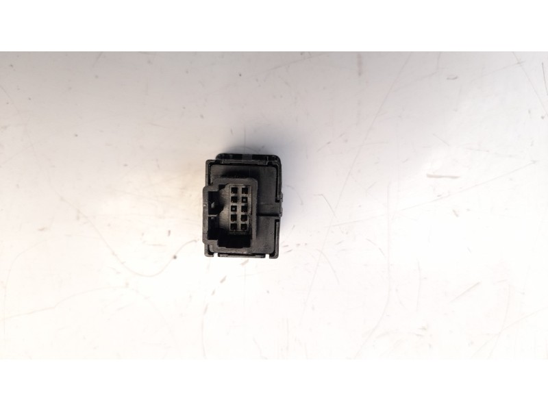 Recambio de interruptor para nissan note 1.5 dci turbodiesel cat referencia OEM IAM 252103VU0A  