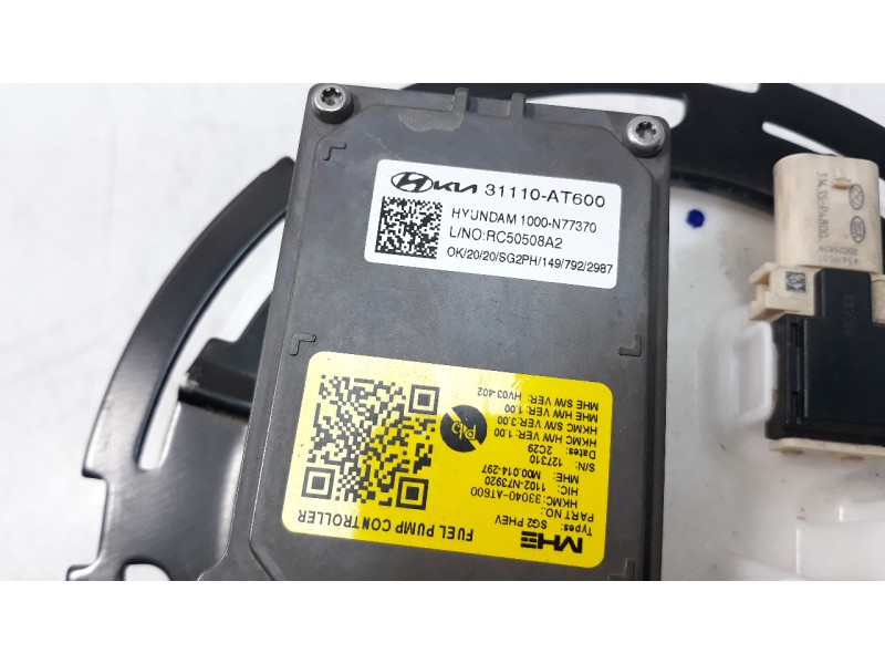 Recambio de bomba combustible para kia niro referencia OEM IAM 31120AT500  