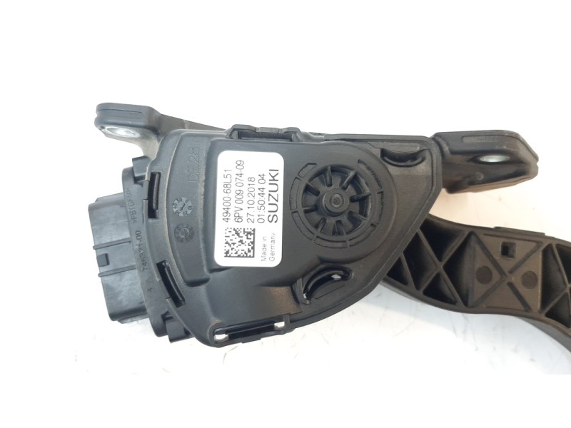 Recambio de potenciometro pedal para suzuki vitara 1.4 16v boosterjet cat referencia OEM IAM 180020024R  