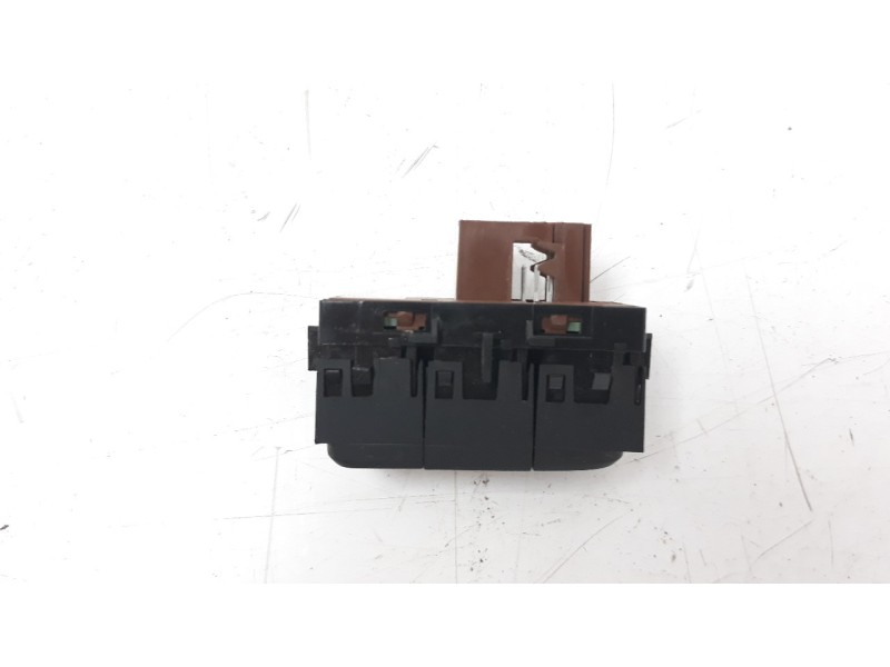 Recambio de interruptor para opel crossland x excellence referencia OEM IAM YP00032077  