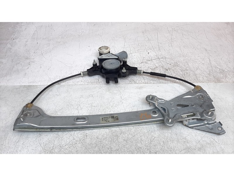 Recambio de elevalunas delantero derecho para toyota corolla (e21) referencia OEM IAM 6981002721  