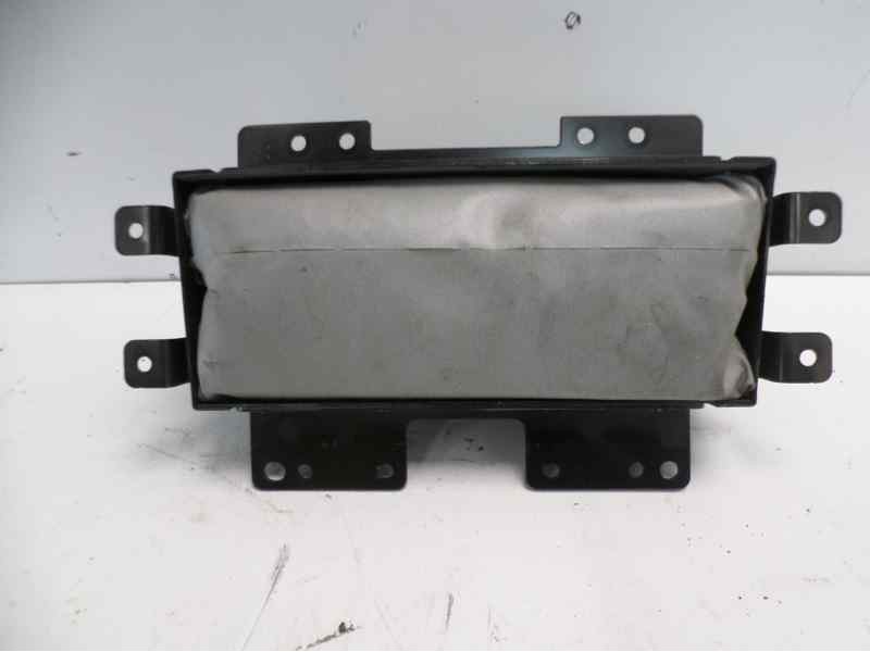 Recambio de airbag delantero derecho para hyundai getz (tb) 1.1 básico referencia OEM IAM TB84101D  