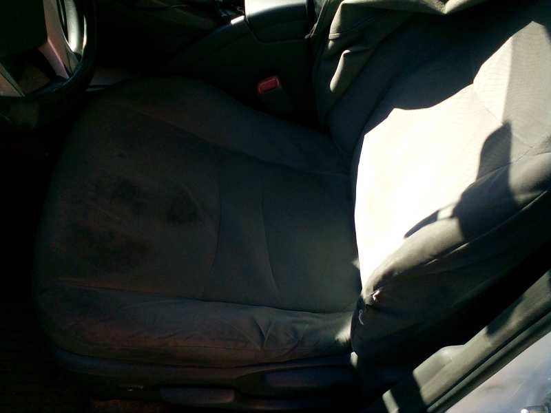 toyota prius+ del año 2010