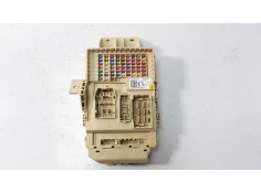 CAJA RELES / FUSIBLES 91950AT760 91950AT760 