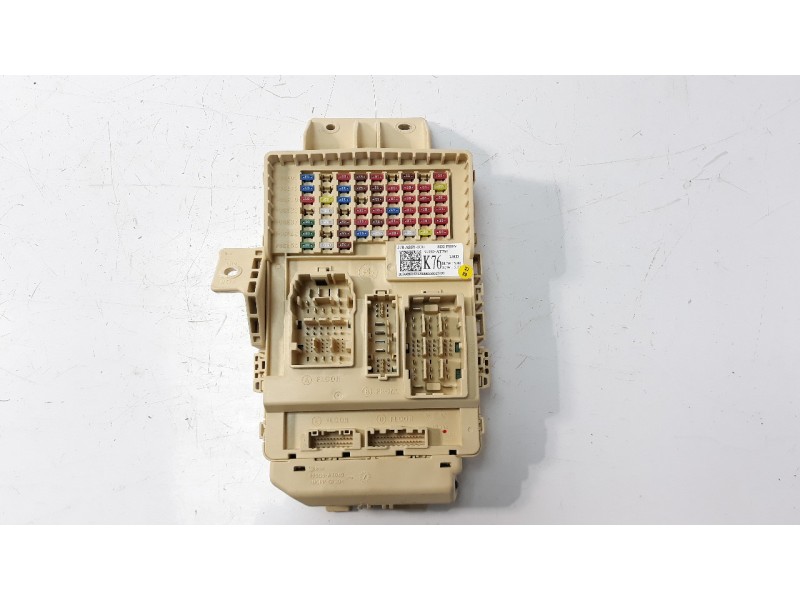 Recambio de caja reles / fusibles para kia niro referencia OEM IAM 91950AT760  