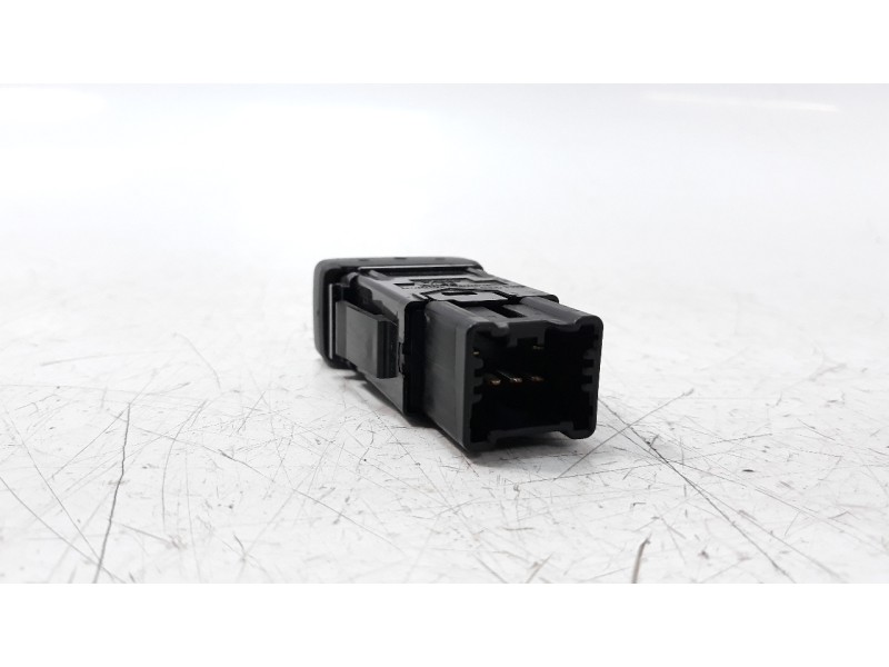Recambio de interruptor para suzuki vitara 1.4 16v boosterjet cat referencia OEM IAM PA66GF33  