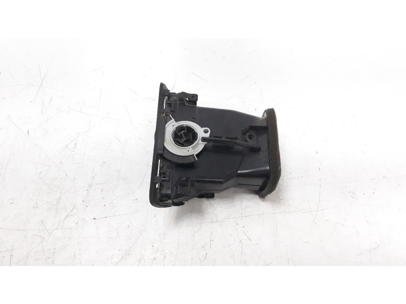 Recambio de rejilla aireadora para volkswagen golf vii variant (bv5) 1.6 tdi referencia OEM IAM 5G1819710B  
