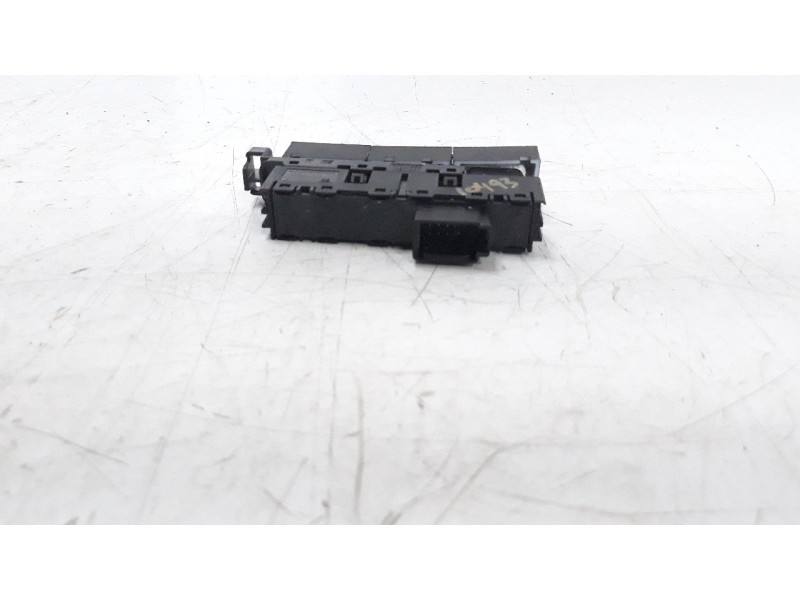 Recambio de interruptor para volkswagen golf vii variant (bv5) 1.6 tdi referencia OEM IAM 5G1927137N  