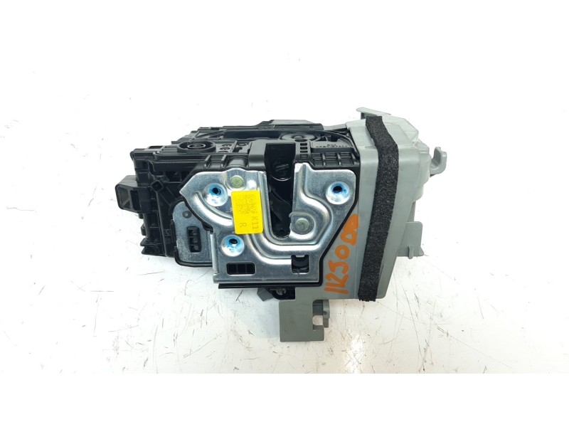 Recambio de cerradura puerta delantera derecha para kia niro referencia OEM IAM 81320AT110  