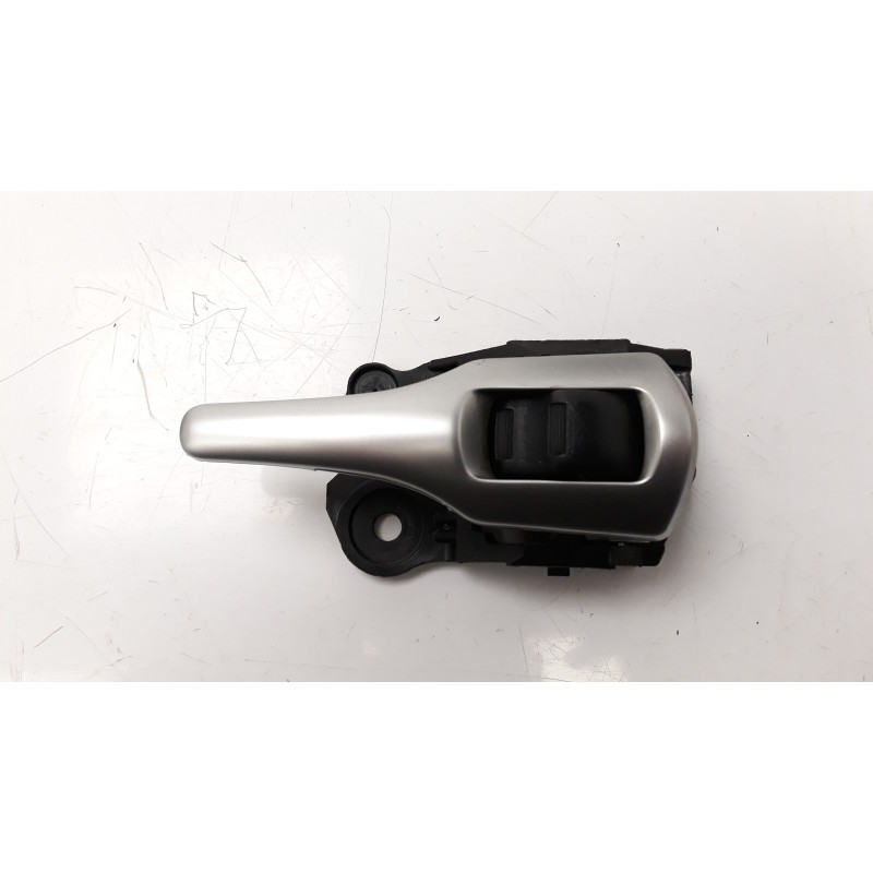 Recambio de maneta interior delantera derecha para toyota auris 1.4 turbodiesel cat referencia OEM IAM   
