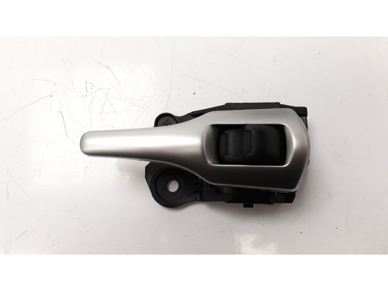 Recambio de maneta interior delantera derecha para toyota auris 1.4 turbodiesel cat referencia OEM IAM   
