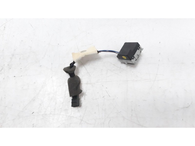 Recambio de interruptor para volkswagen golf vii variant (bv5) 1.6 tdi referencia OEM IAM 5G9971499  