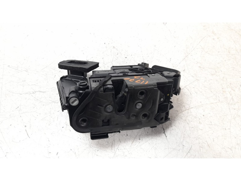 Recambio de cerradura puerta trasera izquierda para volkswagen passat variant (cb5) r-line referencia OEM IAM 5NA839015E  