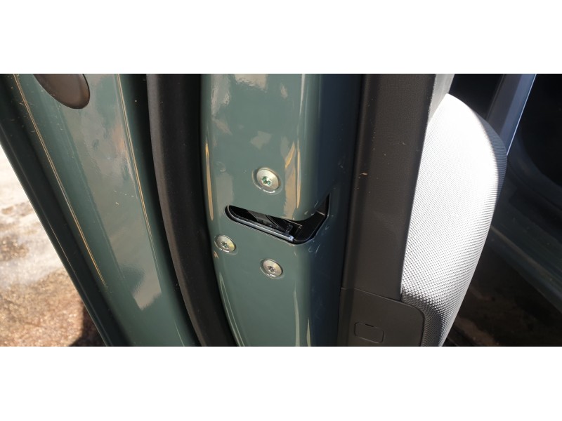 Recambio de cerradura puerta delantera izquierda para kia niro referencia OEM IAM 81310AT100  