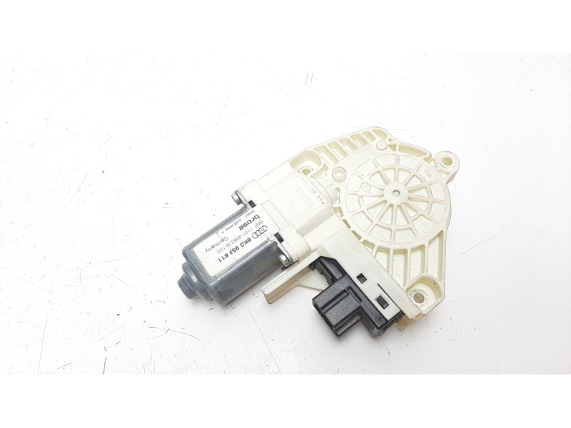 Recambio de motor elevalunas trasero izquierdo para audi q5 (8r) 3.0 v6 24v tdi referencia OEM IAM 8K0959811  