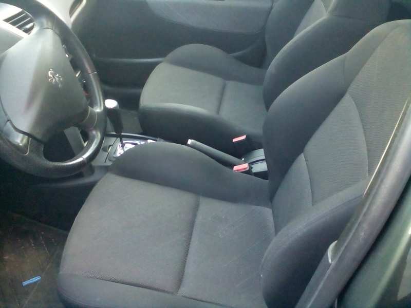 peugeot 207 sw del año 2008