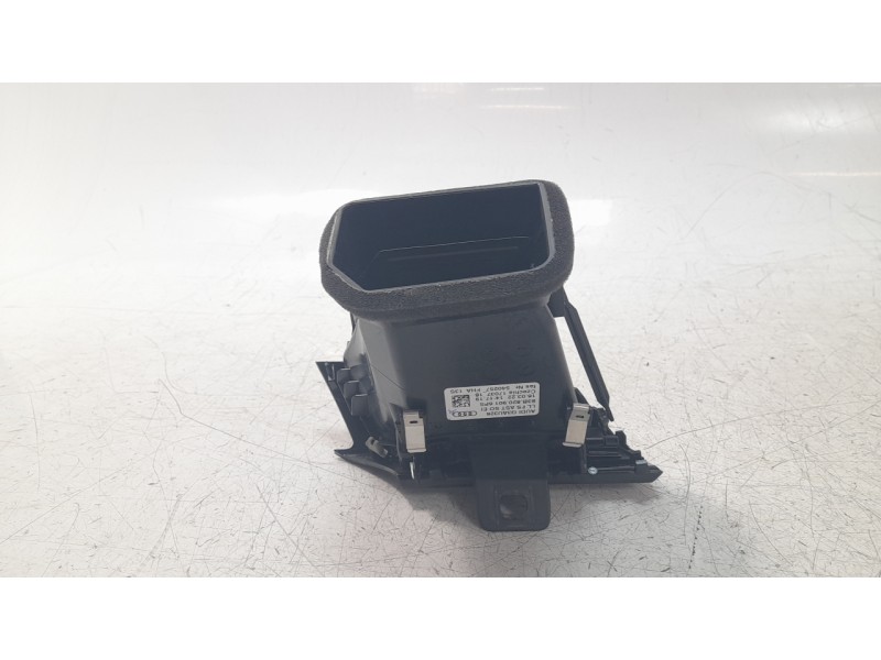 Recambio de rejilla aireadora para audi q3 (f3b) referencia OEM IAM 83B8209016PS  