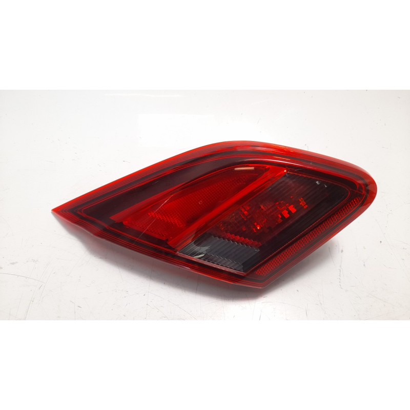 Recambio de piloto trasero izquierdo interior para opel corsa e 1.4 16v bivalent. gasolina / lpg referencia OEM IAM 39012623 104